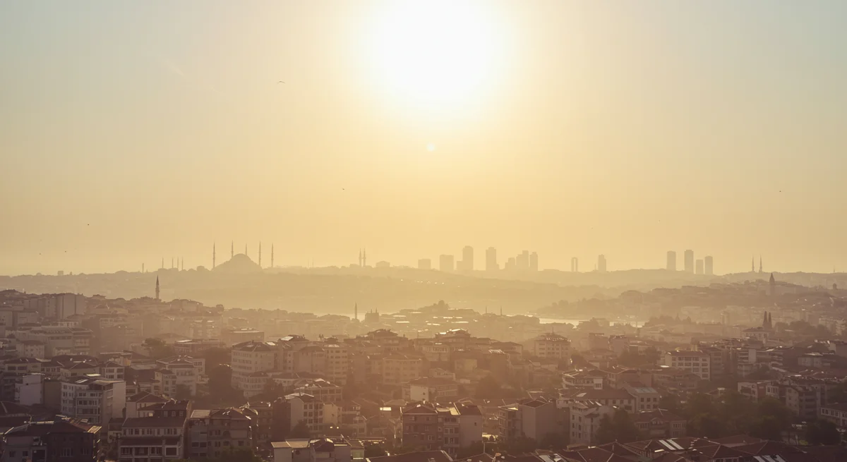 Türkiye Kavrulacak: Hafta Sonu Afrika Sıcakları İstanbul Dahil Tüm Yurdu Saracak!