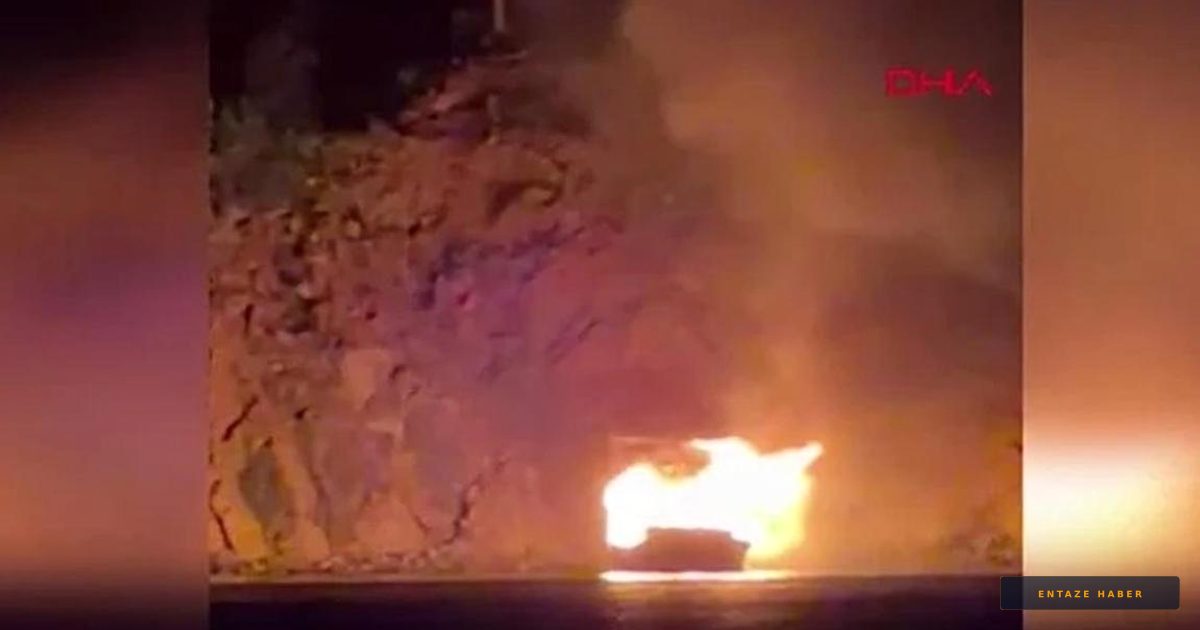 Antalya’da Korkutan Gece: Tur Teknesi Alevlere Teslim Oldu