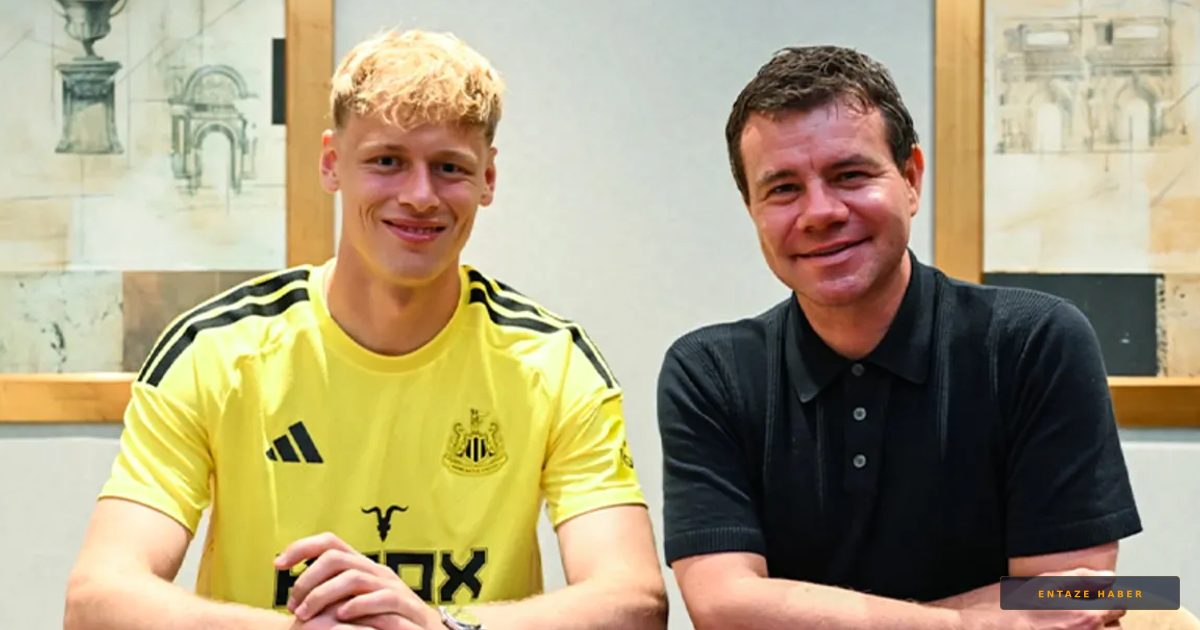 Newcastle United'ın Dev Kaleci Hamlesi: Lukas Hornicek İngiltere Yolcusu!